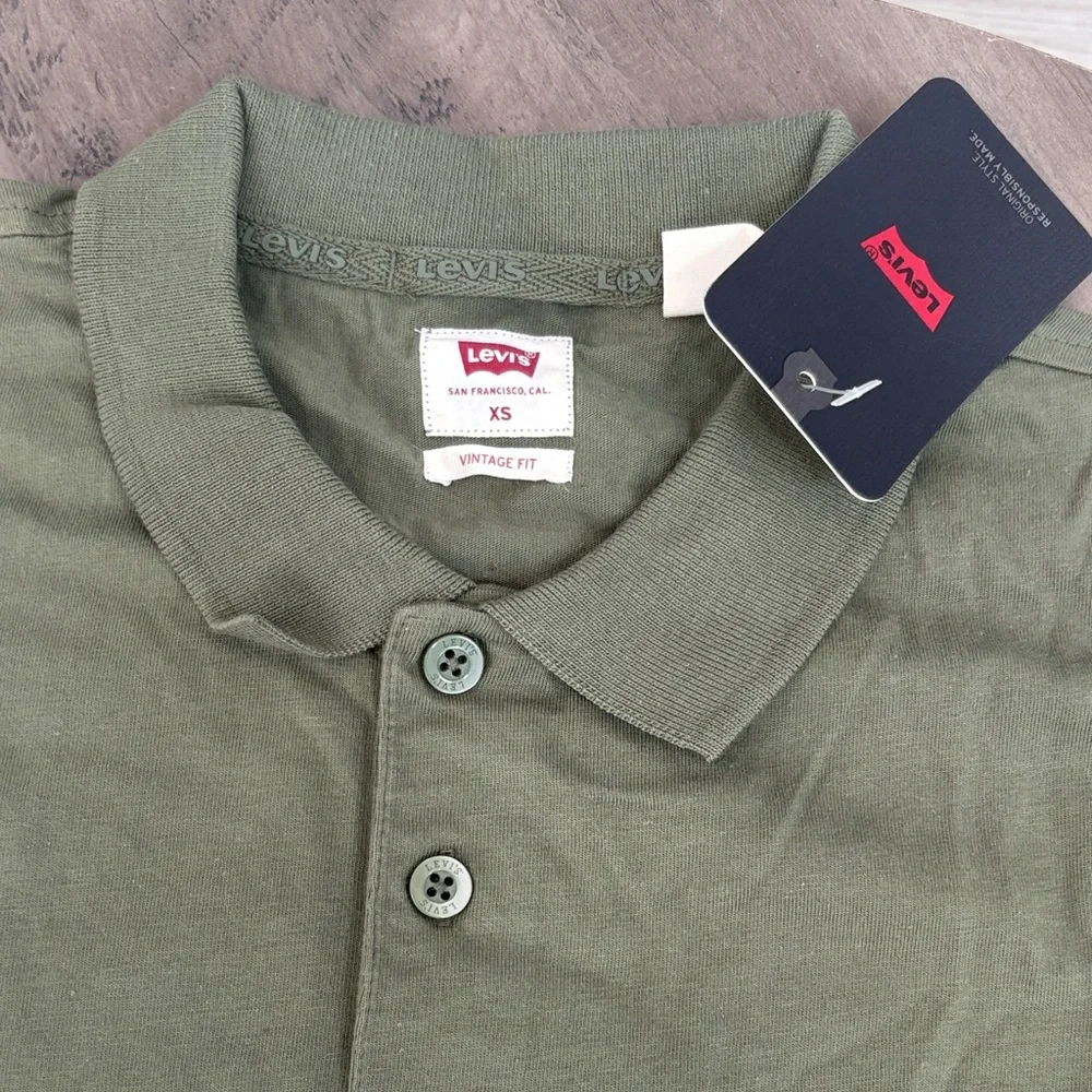 Levi's Olive Polo Shirt with Subtle Logo - Picture 2 of 4